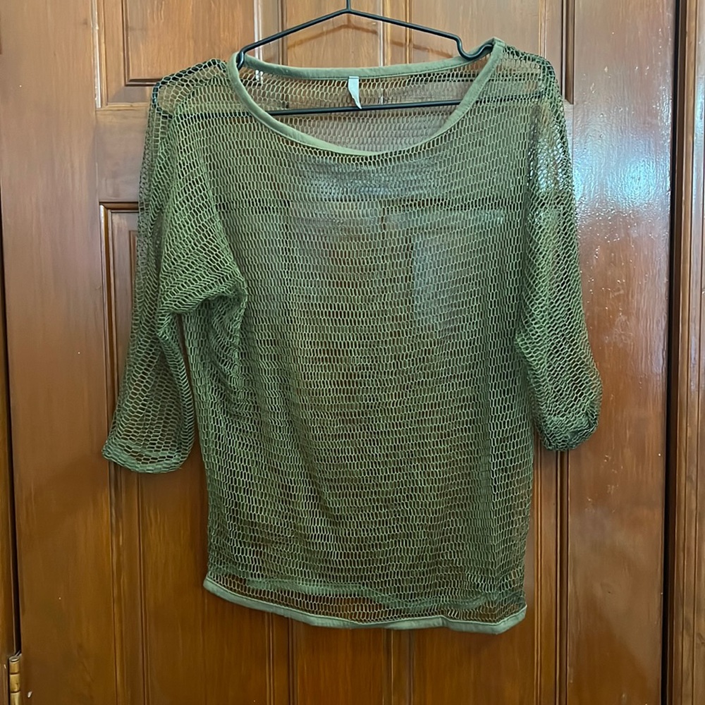 Mesh Beach t shirt